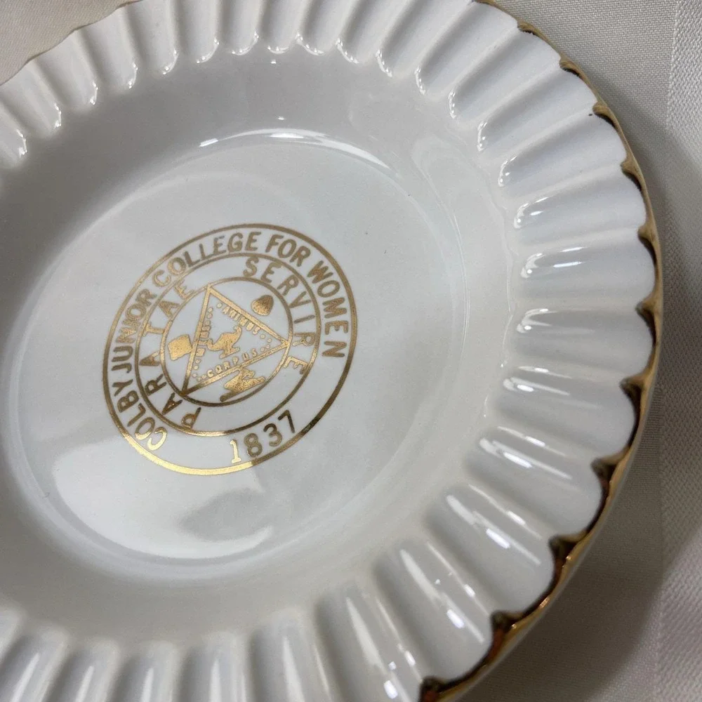 Vintage WC Bunting Co Ashtray - Colby Junior College For Women New London, NH